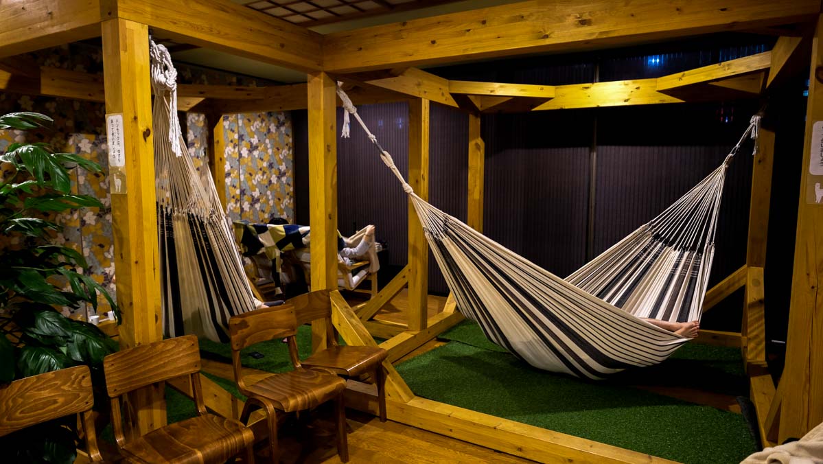 Day Trips from Tokyo - ofuro onsen hammock