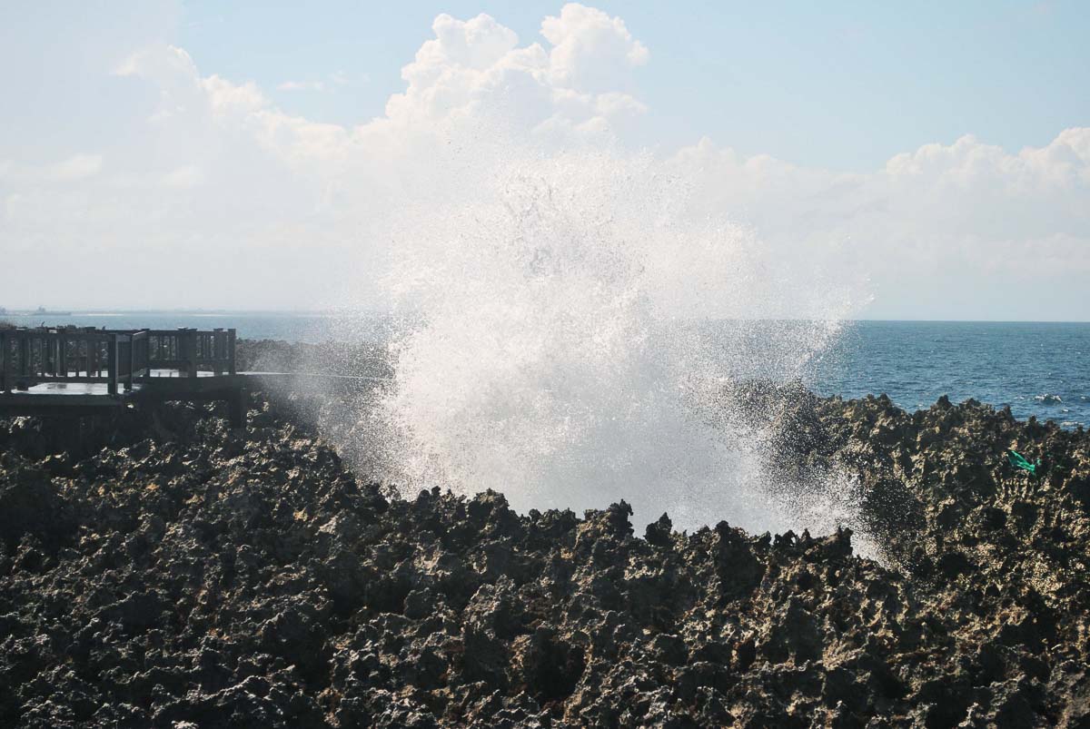 Waterblow Nusa dua - Nusa Dua and Uluwatu Guide