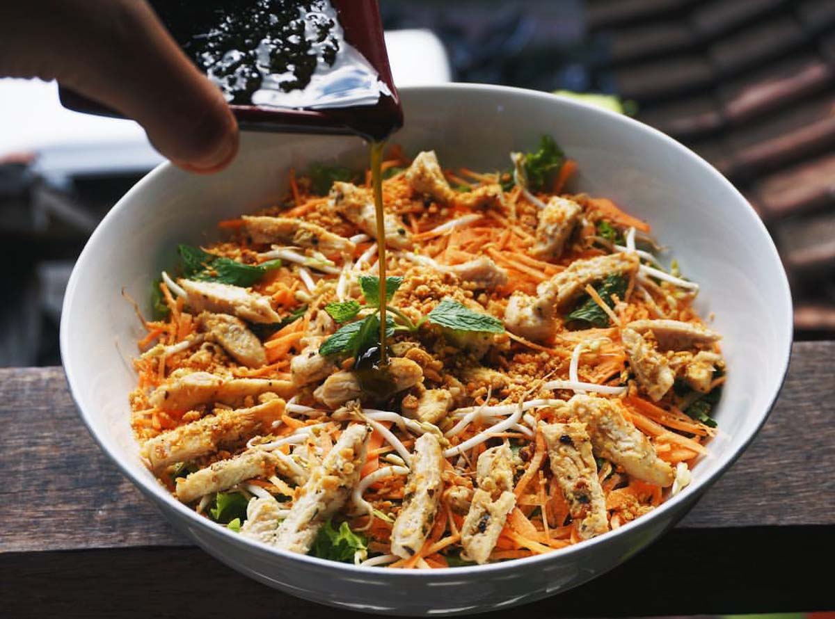 chicken salad-ubud gluten free kitchen-must eat places in bali