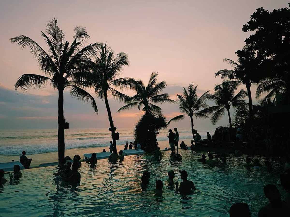 potato head beach club sunset-must eat places in bali