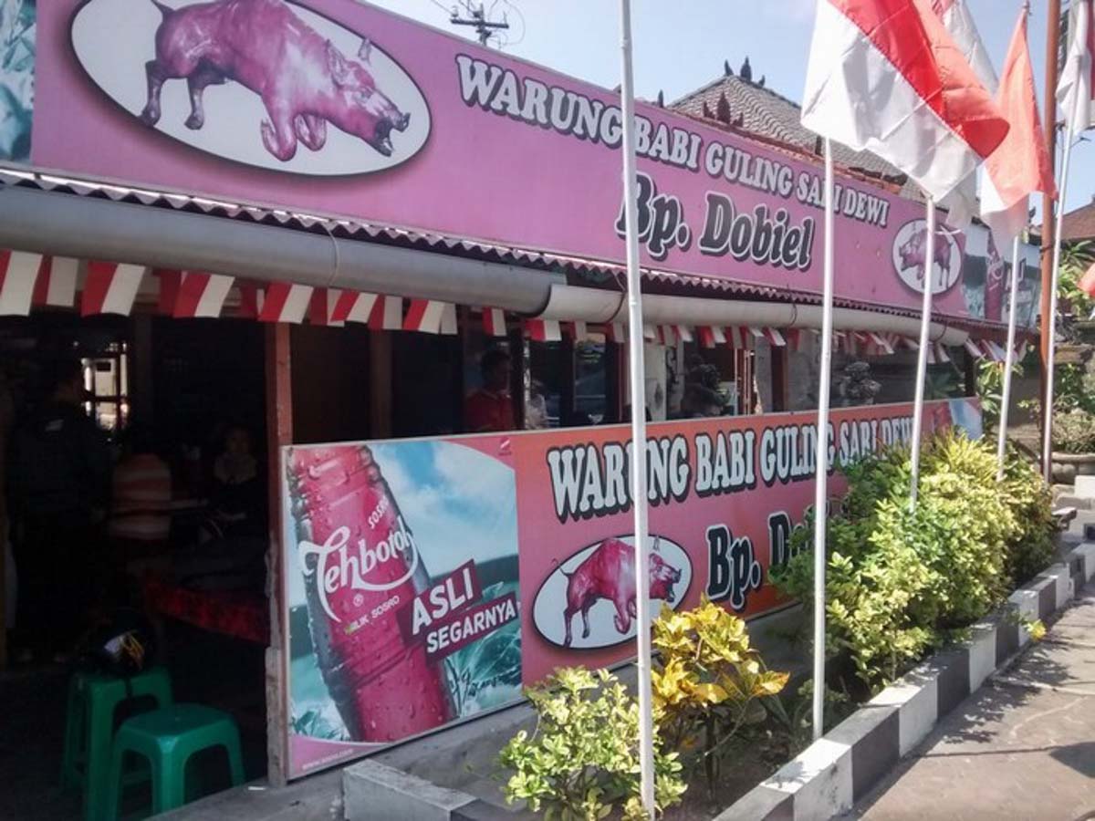warung babi guling pak dobiel-must eat places in bali