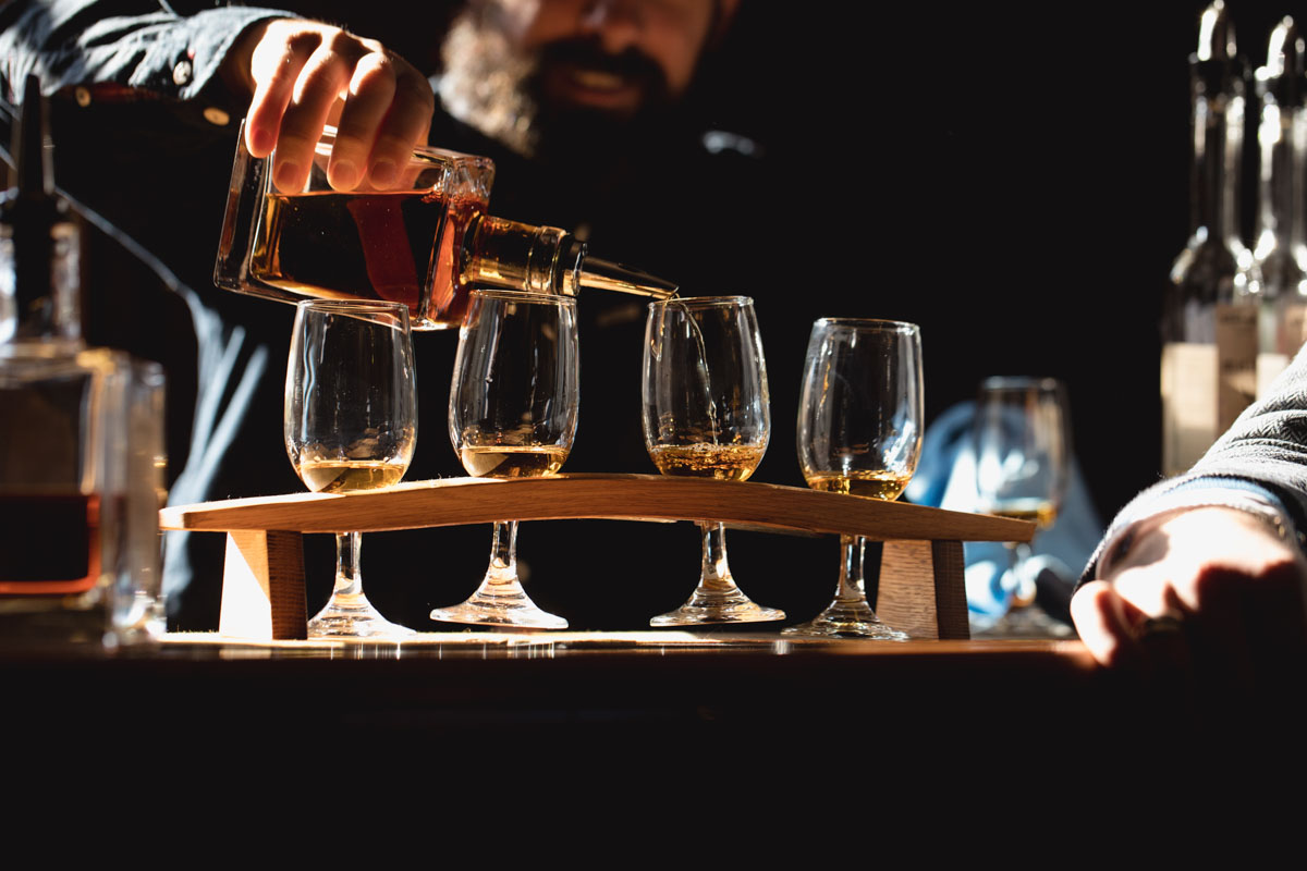 whiskey tasting-whiskey trail-things to do in tasmania