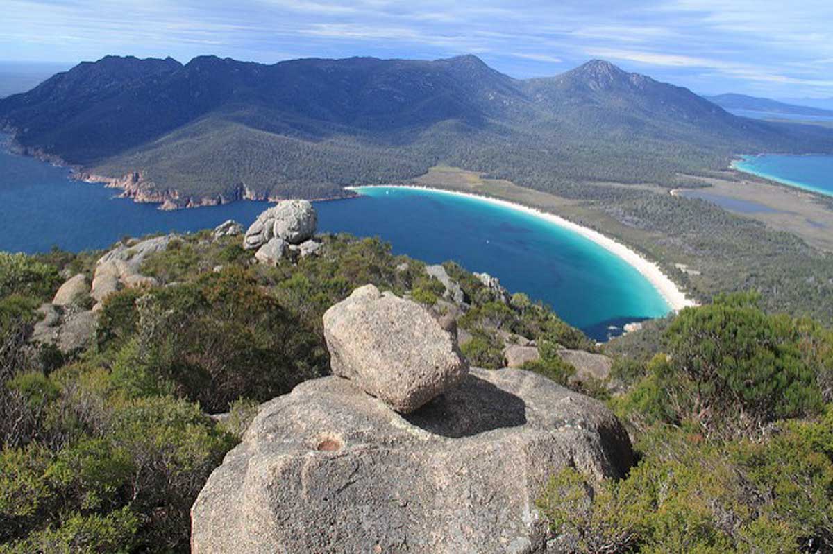 winglass bay-freycinet-hikes-things to do in tasmania-1