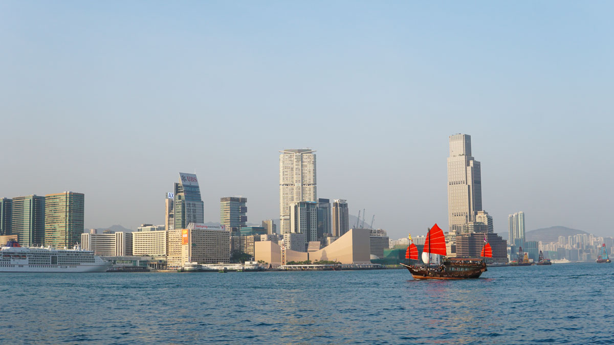 Central Pier in Hong Kong - Visit Hainan Island