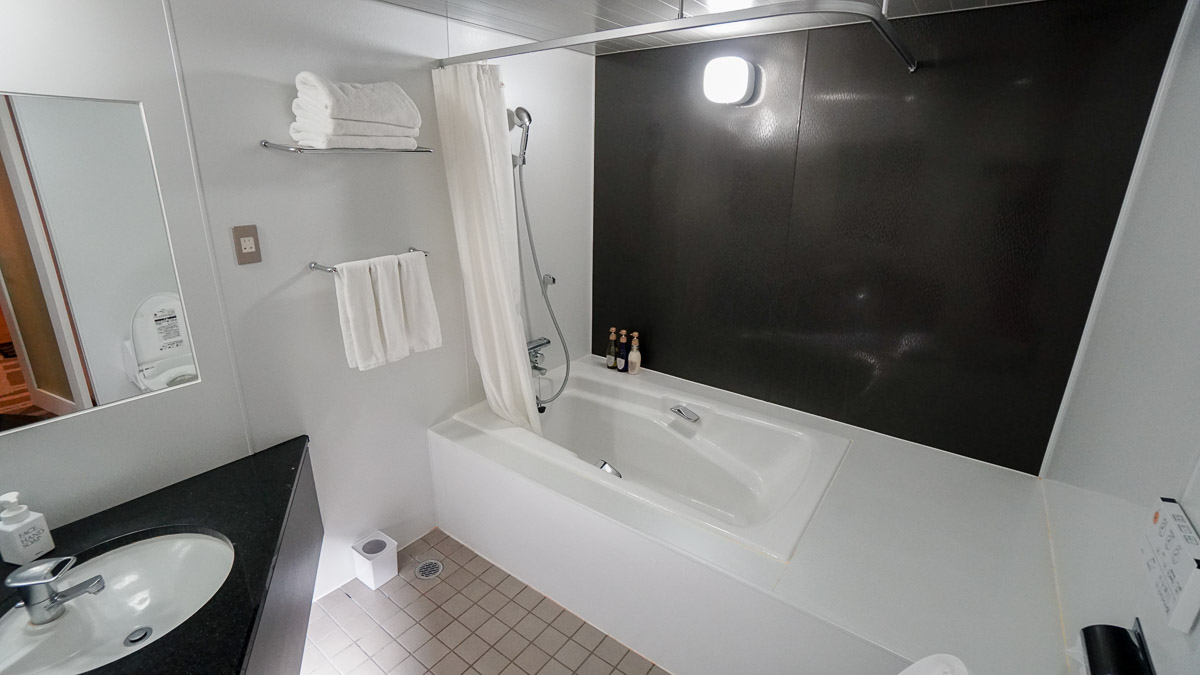 MYSTAYS Nakajima Park bathroom-Sapporo City Guide