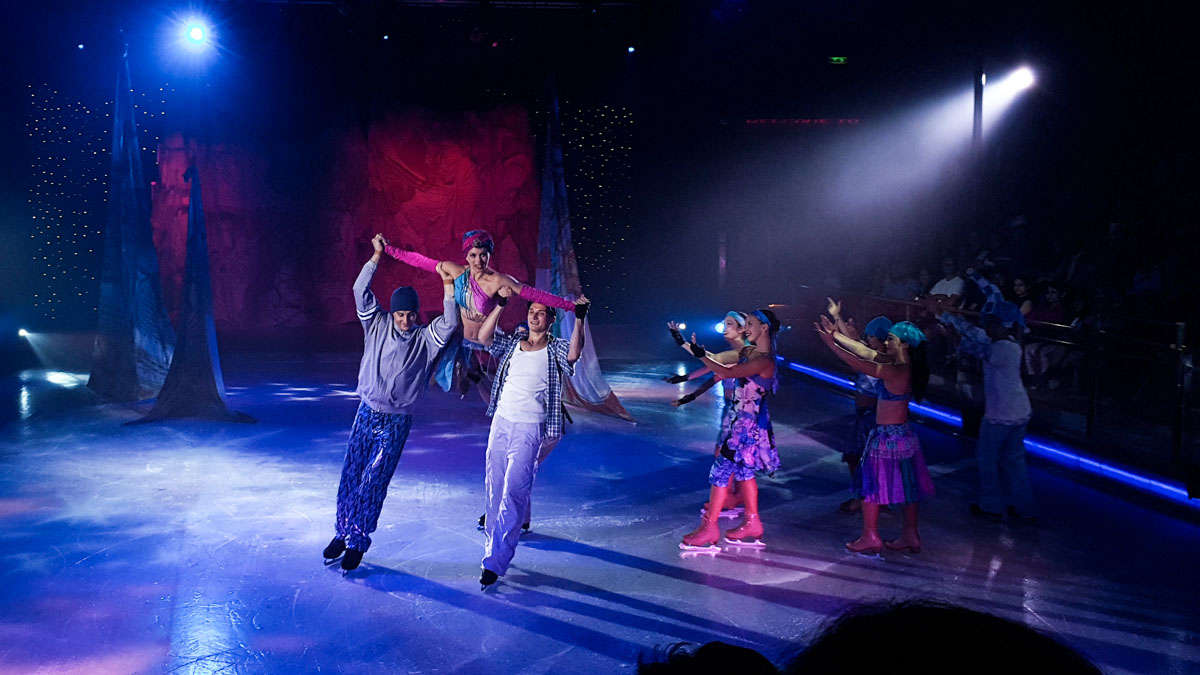 Ice show Royal Caribbean - Reasons for cruise getaway