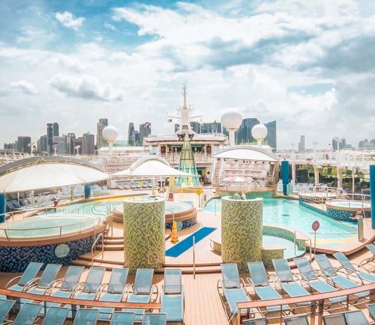5D4N Voyager of the Seas with Royal Caribbean: An All-You-Can-Eat-Play-Chill Getaway Poolside-5D4N Voyager of the Seas Guide