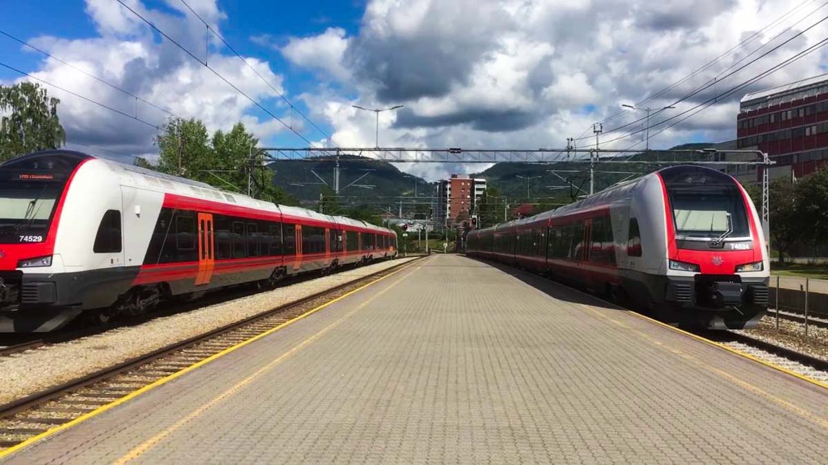 Lillehammer Station - 58-year-old Singaporean Solo Backpacker