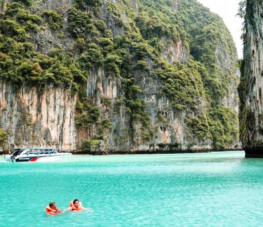 Phuket Island Hopping Guide for Beginners — Tips & Itineraries to Discover Phuket’s Must-See Islands