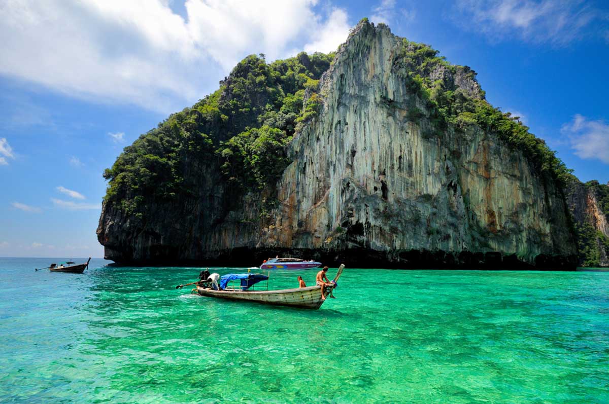 Phi Phi Island - Phuket Island Hopping Guide