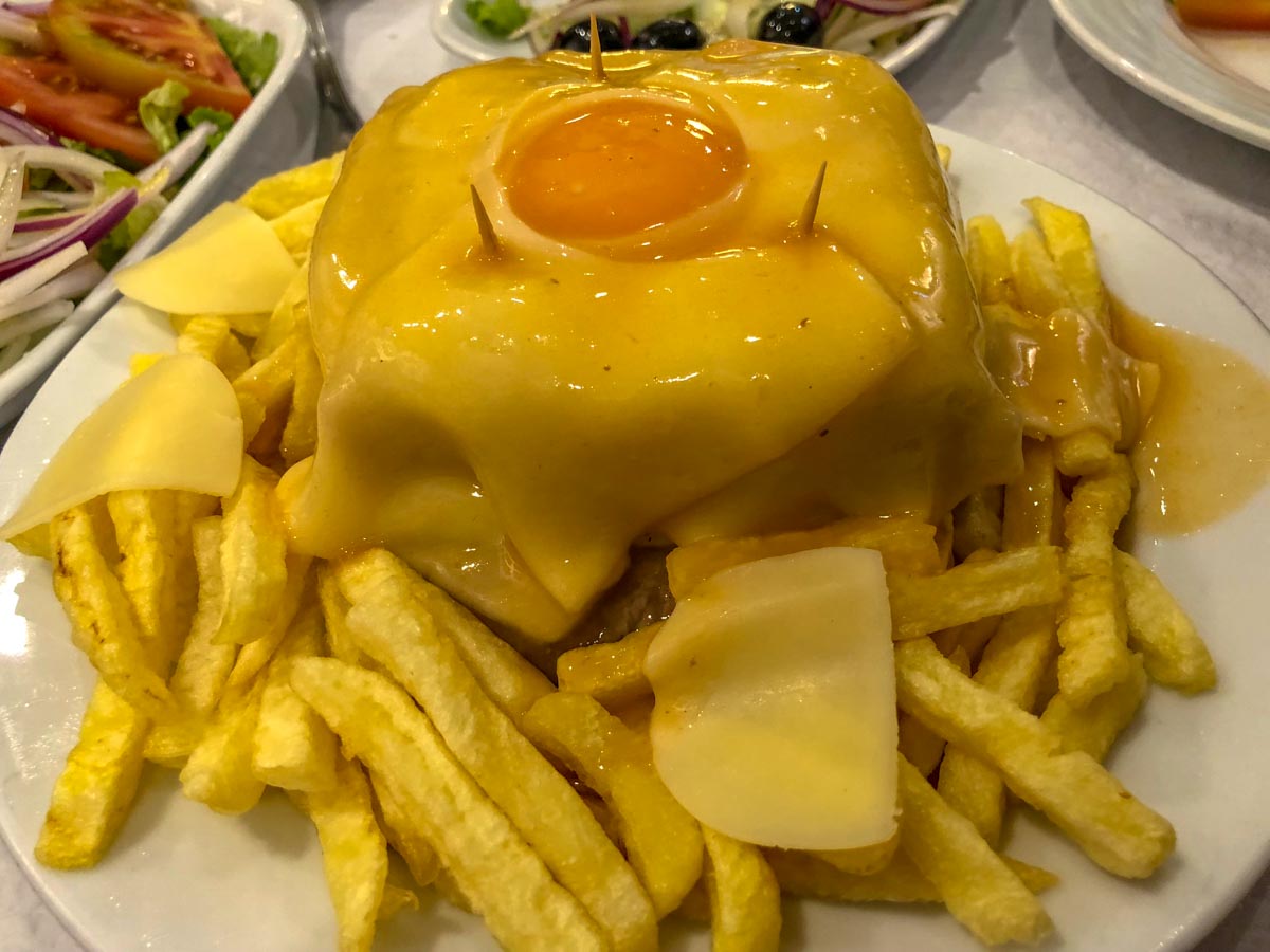 Francesinha - cafe santiago - portugal itinerary