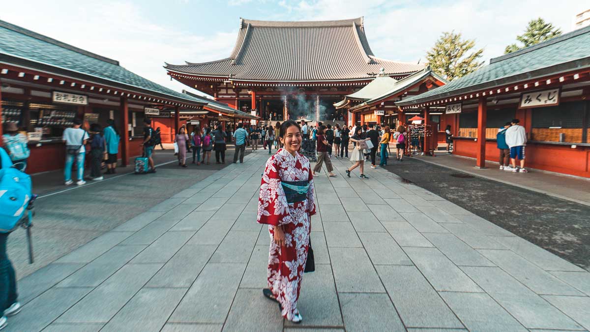 Mount Fuji Itinerary Tokyo - Kimono at Sensoji