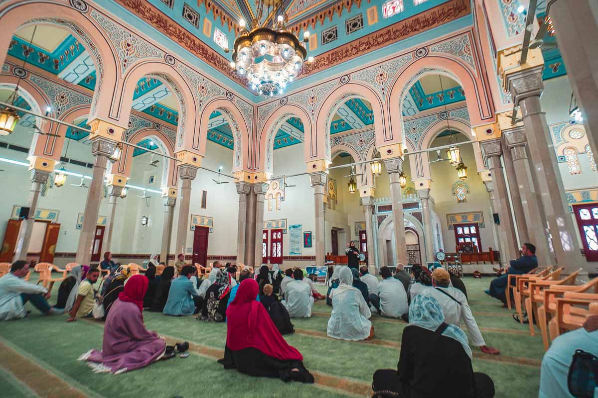 Jumeirah Mosque Tour - Dubai Guide