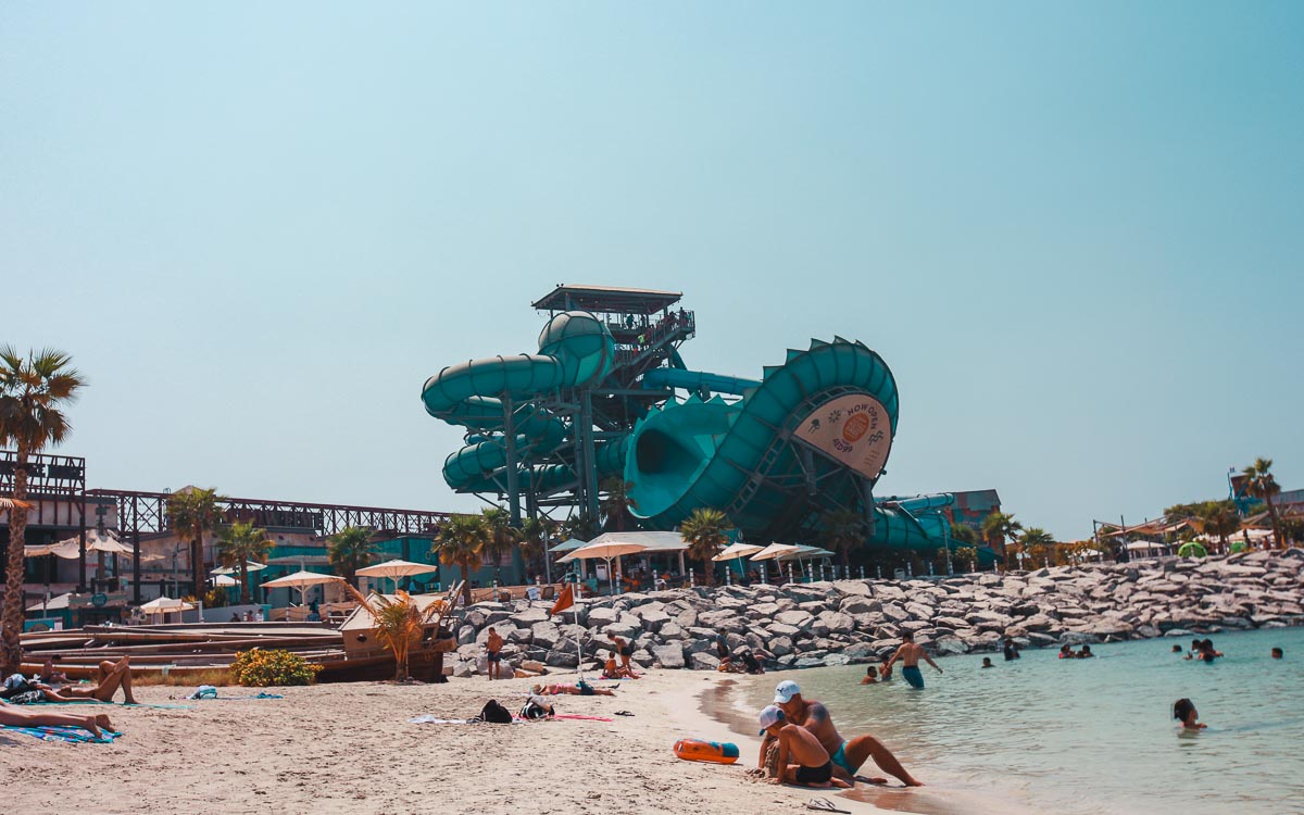 Dubai Theme Park - Laguna Waterpark La Mer Beach