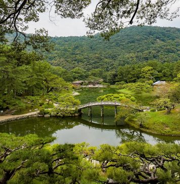 Ritsurin Garden in Takamatsu City, Kagawa Prefecture - Unique Experiences in Shikoku Japan