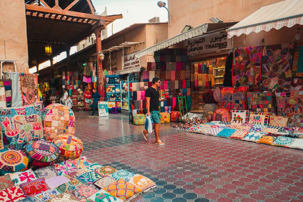 Textile Souk in Bur Dubai - Dubai Guide