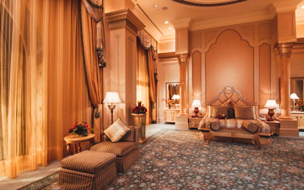 Activities in Dubai - Emirates Palace