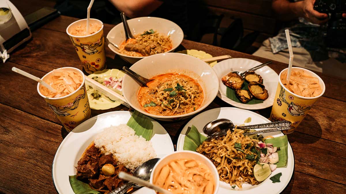 Bangkok_OngTong KhaoSoi Ari