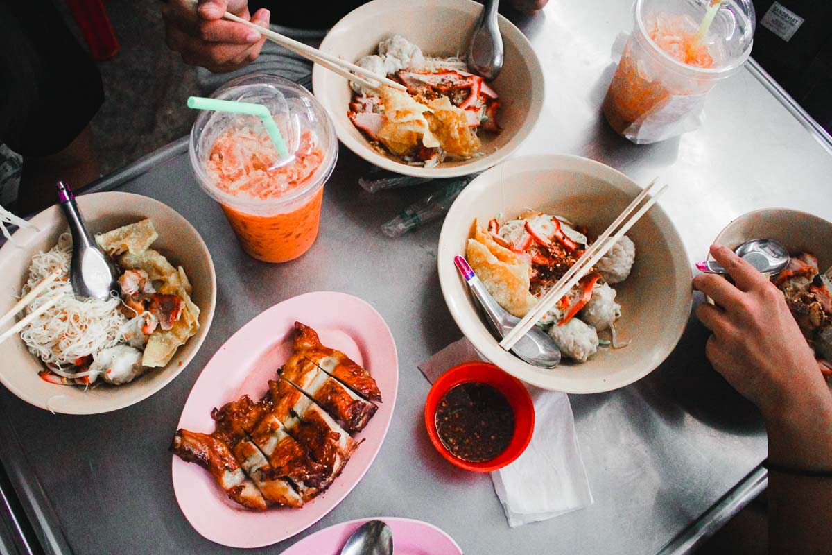 Cheap Thai food Dishes at Local Eatery - Bangkok Itinerary