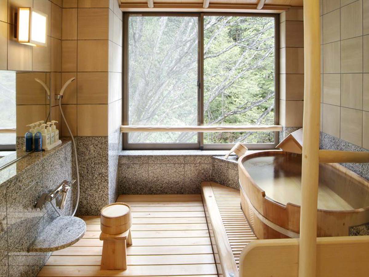 Private Onsen at Lemeiester Hotel