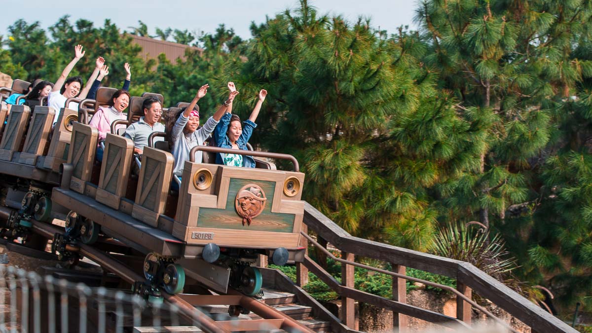 Mine Car Rollercoasters - Hong Kong Disneyland Guide