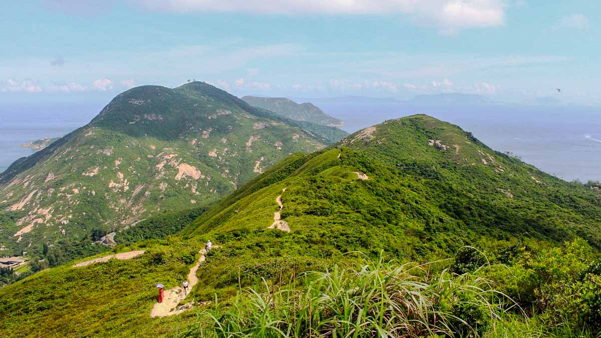 Dragon's Back Hike - Hong Kong Guide