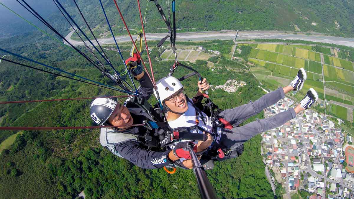 Paragliding - Travel for a living