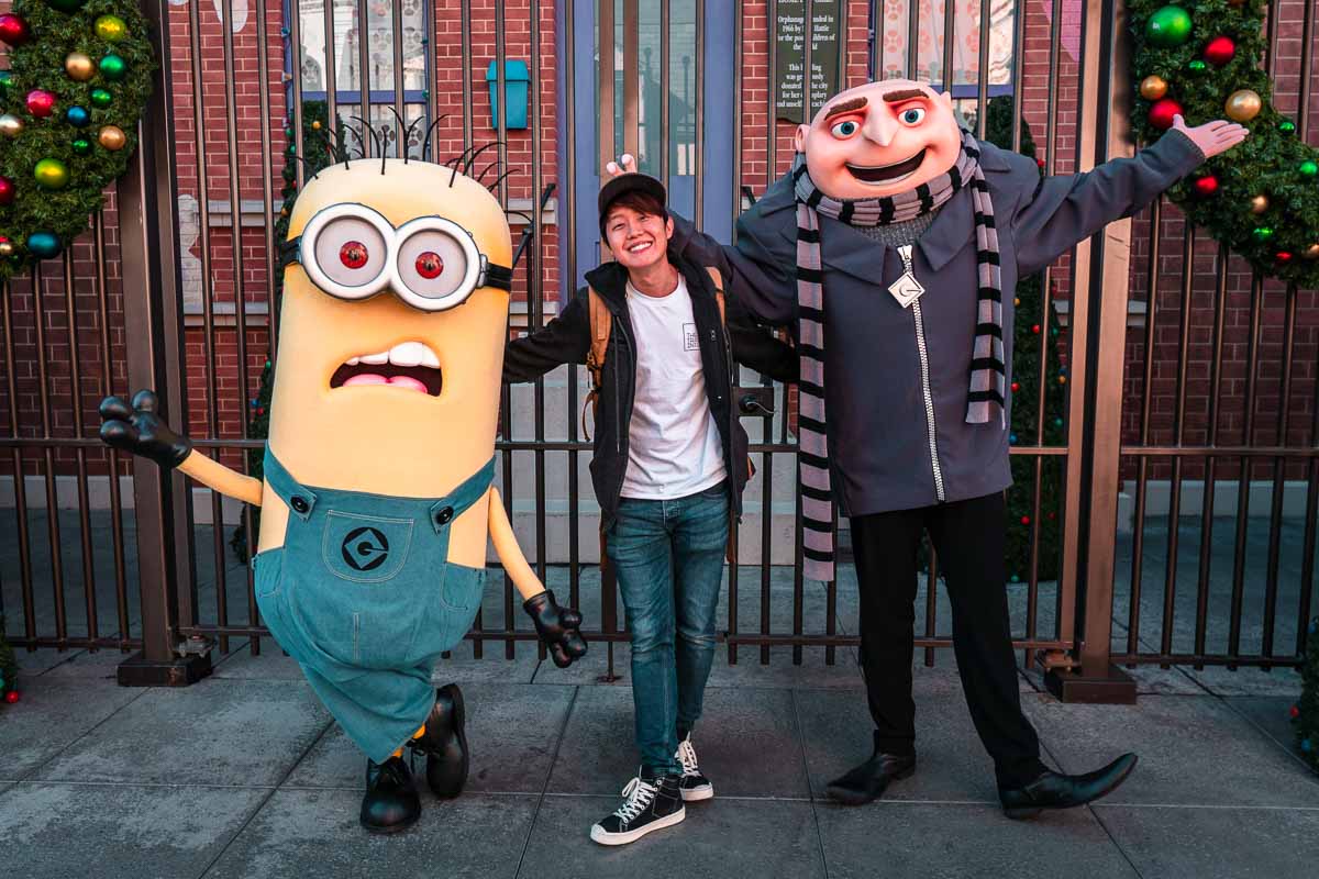 Posing with Minion and Gru at Universal Studios Hollywood - 3-day Los Angeles Travel Guide