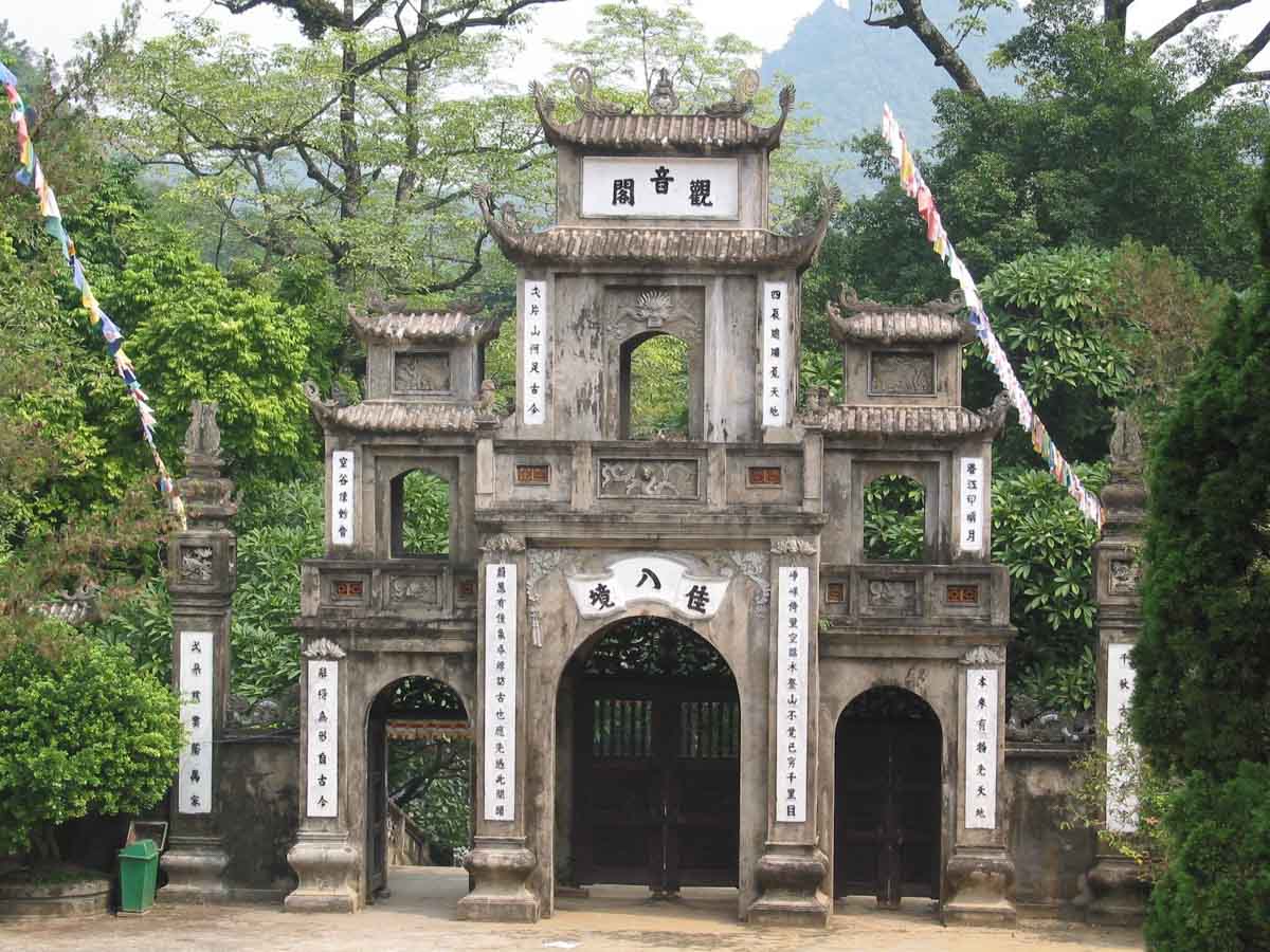 Perfume Pagoda — Halong Bay, Ninh Binh, Trang An, Cat Ba Island, Mai Chau, Perfume Pagoda, and Sapa-