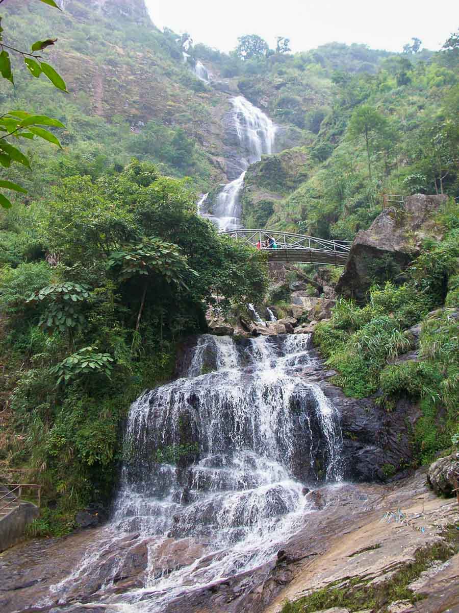 SIlver Falls from sapa-tour.net - Northern Vietnam Itinerary