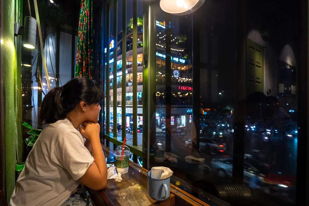 Ngắm cảnh từ Cafe - Những điều nên ăn ở Hà Nội