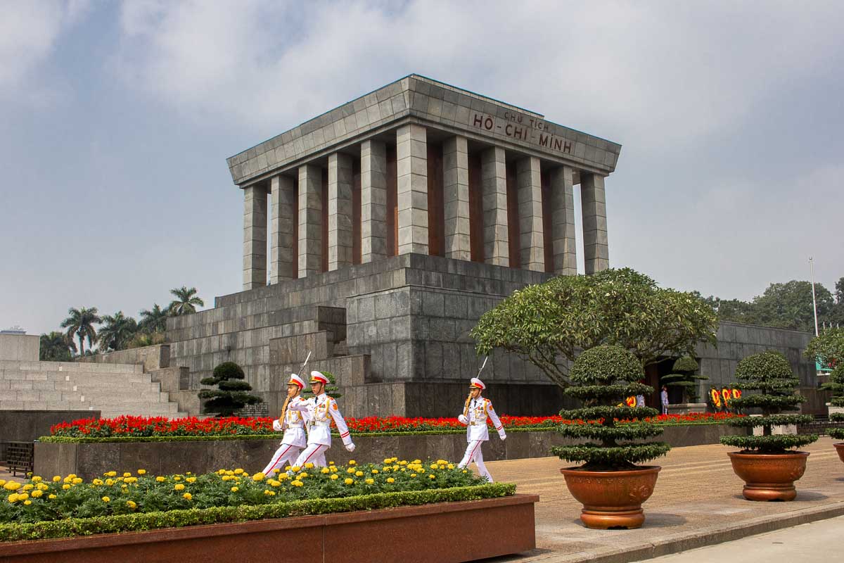 Guards at Ho Chi Minh Masuoleum - Things to do in Hanoi