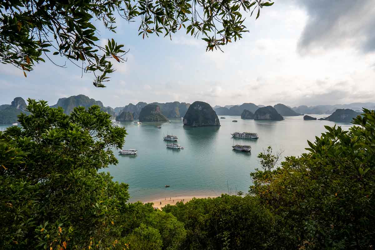 Ha Long Bay - Vietnam Itinerary