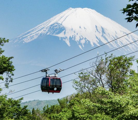 Top 10 Places You Should Visit in Hakone — A Scenic Retreat From Tokyo Worth More Than A Day Trip Inside the Romance Car 70000 GSE Series - Top 10 Places to Visit in Hakone