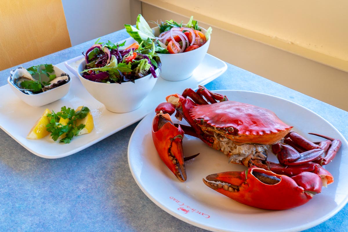 Catch A Crab Tour Boiled Mud Crab Meal - Byron Bay NSW Itinerary