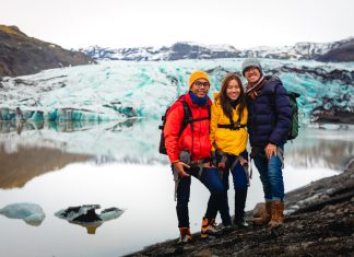 5-Day Iceland Itinerary Without A Car — Golden Circle, Northern Lights, and South Coast Sights Featured 3 - Iceland Itinerary Without A Car