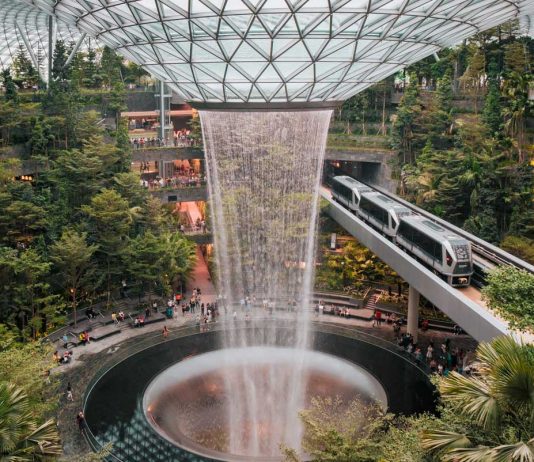 Featured - Jewel Changi Airport