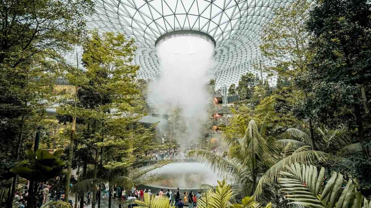 HSBC Rain Vortex at Jewel Changi Airport - Singapore Travel Guide
