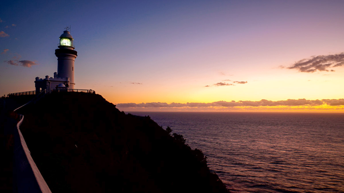 Sunrise at Cape Bryon Lighthouse - Bryon Bay NSW Itinerary