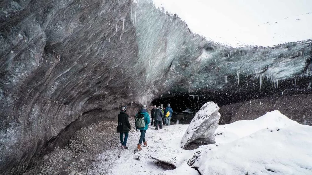 Vatnajökull Ice Caves - Hiking in Iceland