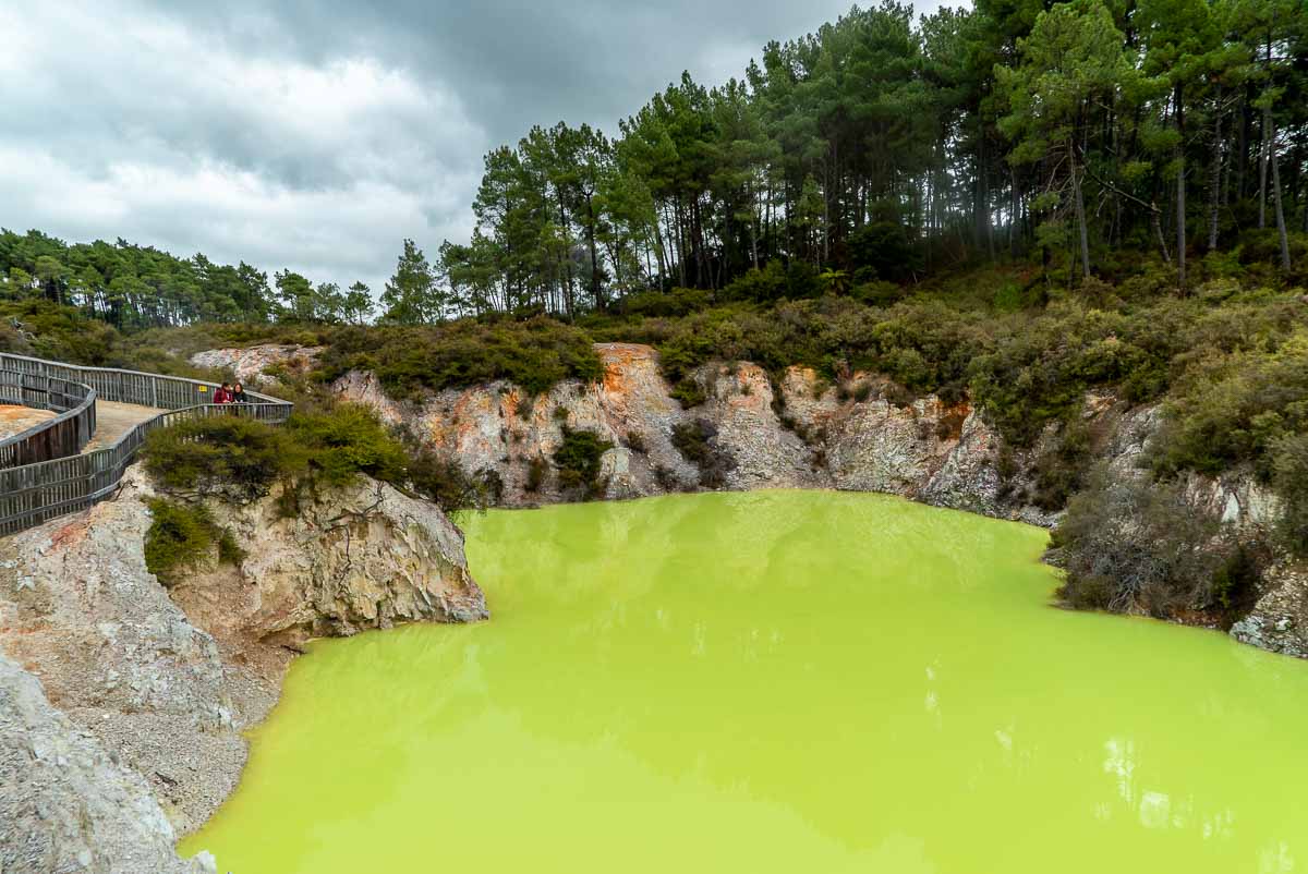 Devil's Bath at Wai-O-Tapu - New Zealand Itinerary North Island