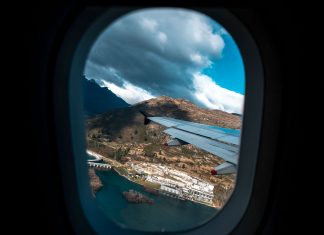 5 Virtual Tours That Let You Choose Your Own Adventure in Japan, New Zealand, South Korea, Taiwan or Vietnam Airplane Window View - Travel Reopening Timeline