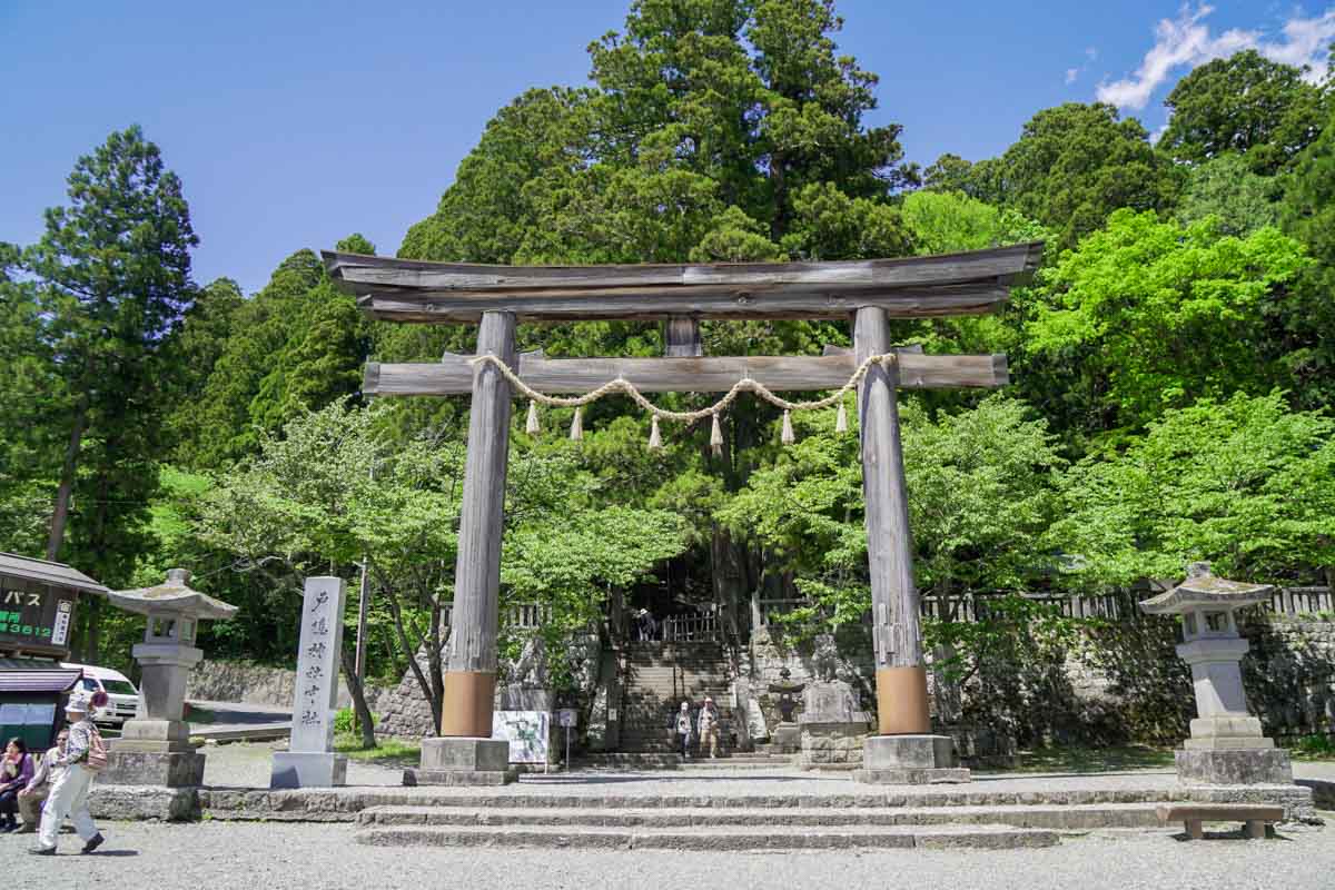 Chusha in Togakushi - Reasons to Visit Nagano Even When It's Not Winter Ski Season - Scenic Gems in Kamikochi and Norikura