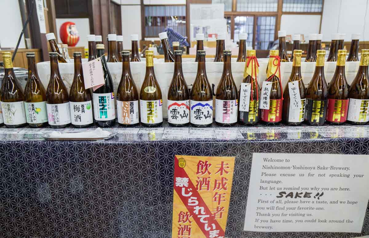 Sake Tasting at Nishi no Mon Yoshinoya in Nagano - Nagano Itinerary for Couples Kamikochi Norikura Matsumoto