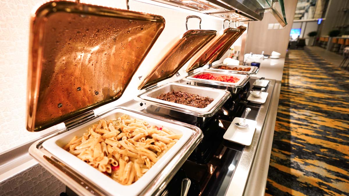 Buffet food line at Marhaba lounge changi airport - Marhaba Lounge review
