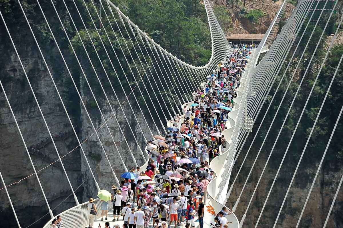 Crowded ZJJ Glass Bridge - Cockups Every Traveller Faces