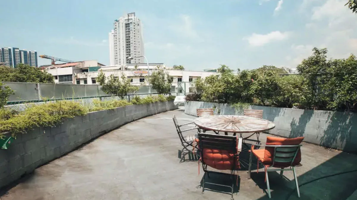 Rucksack Inn Outdoor Terrace - Hostel Singapore