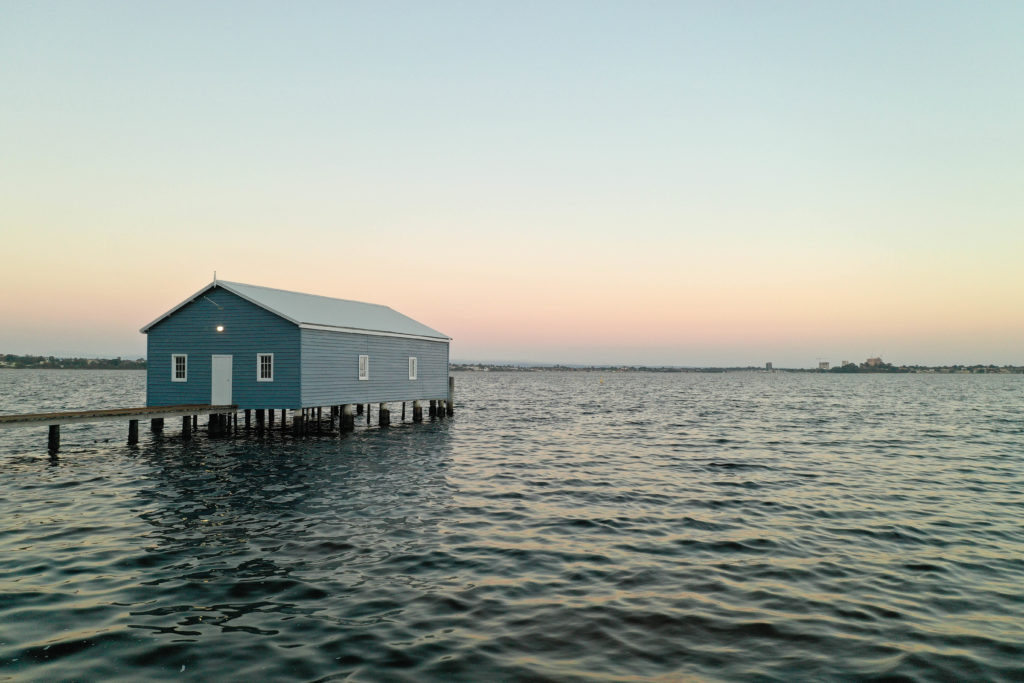 Blue Boat House 2 - Australia on a Budget