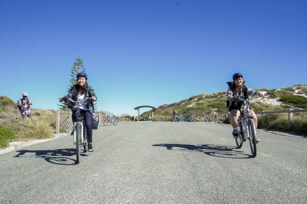 Cycling around Rottnest - Australia on a Budget