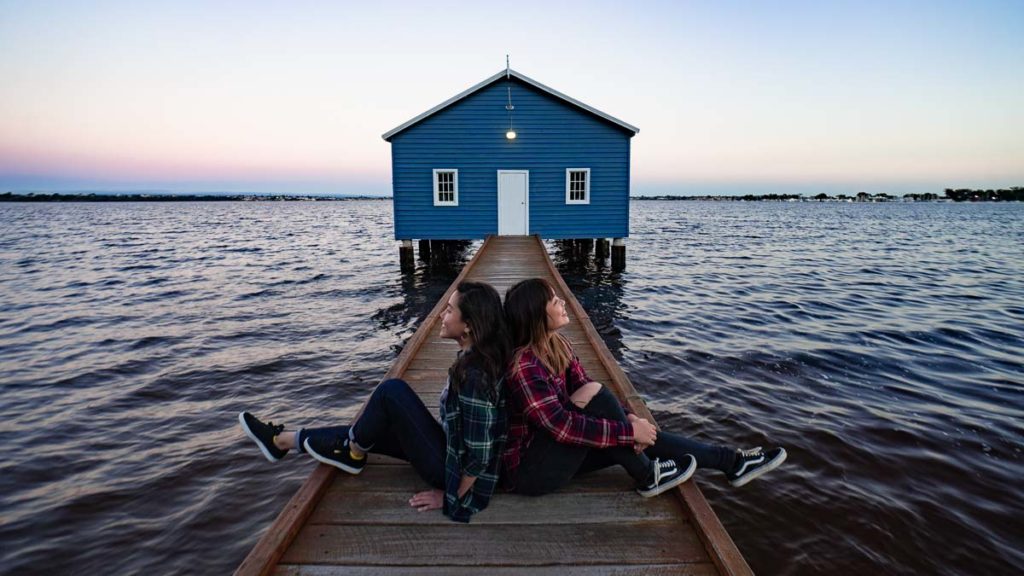 Blue boat house perth - Things to see in Perth